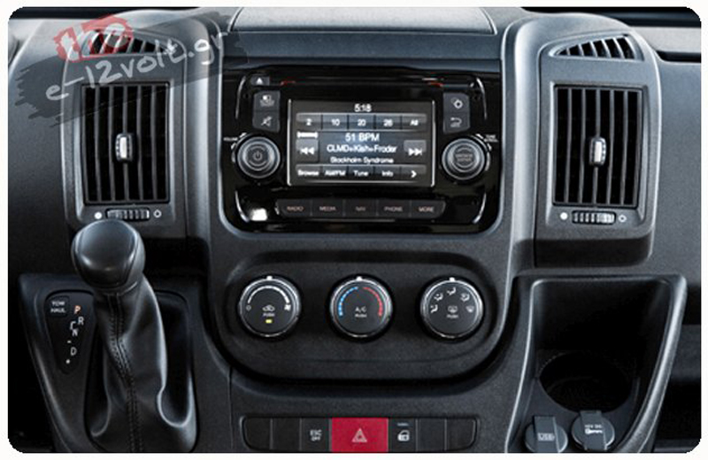 Peugeote Uconnect 5 inch